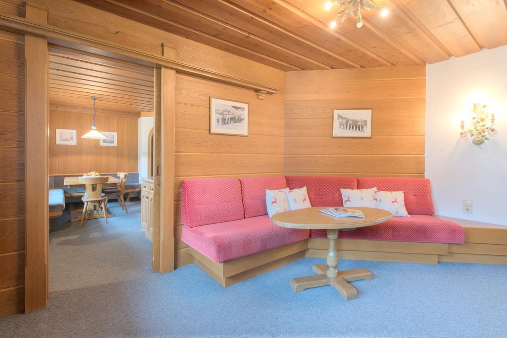 Hotel Garni Almjur Sankt Anton am Arlberg Buitenkant foto