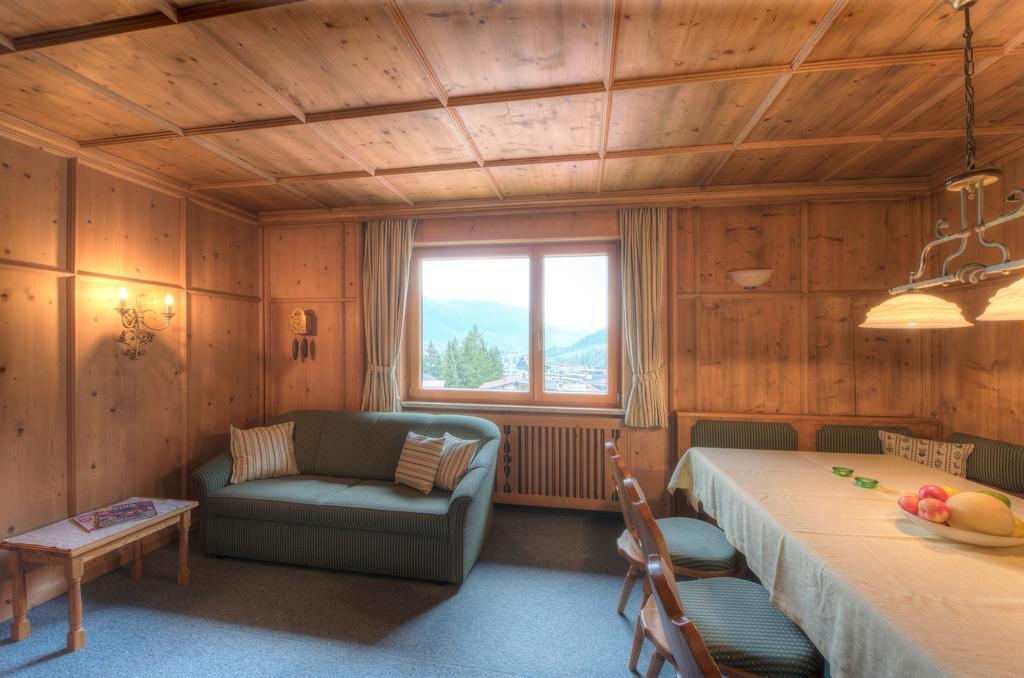 Hotel Garni Almjur Sankt Anton am Arlberg Buitenkant foto
