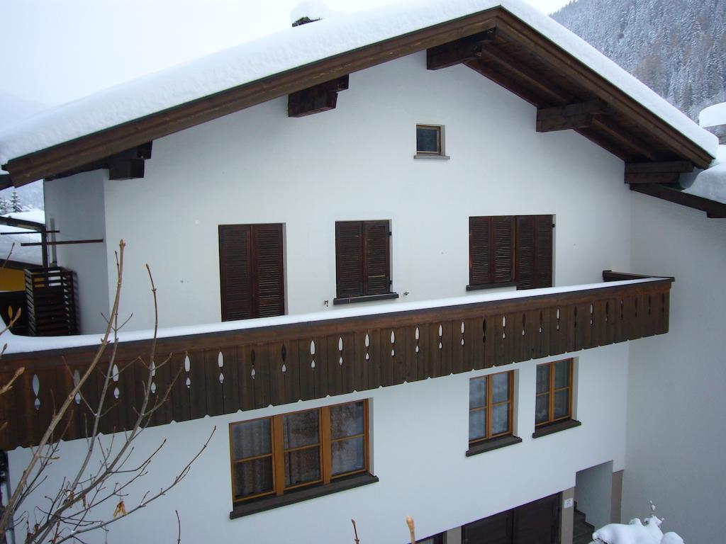 Hotel Garni Almjur Sankt Anton am Arlberg Buitenkant foto